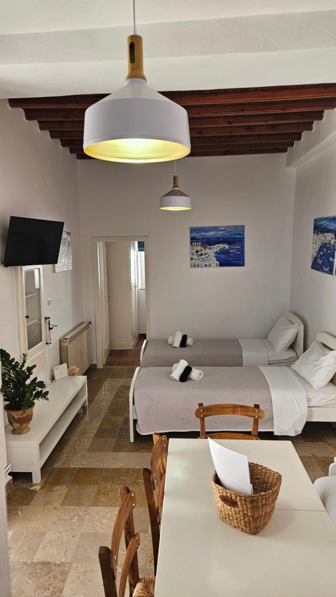 Eleanna's Mykonos