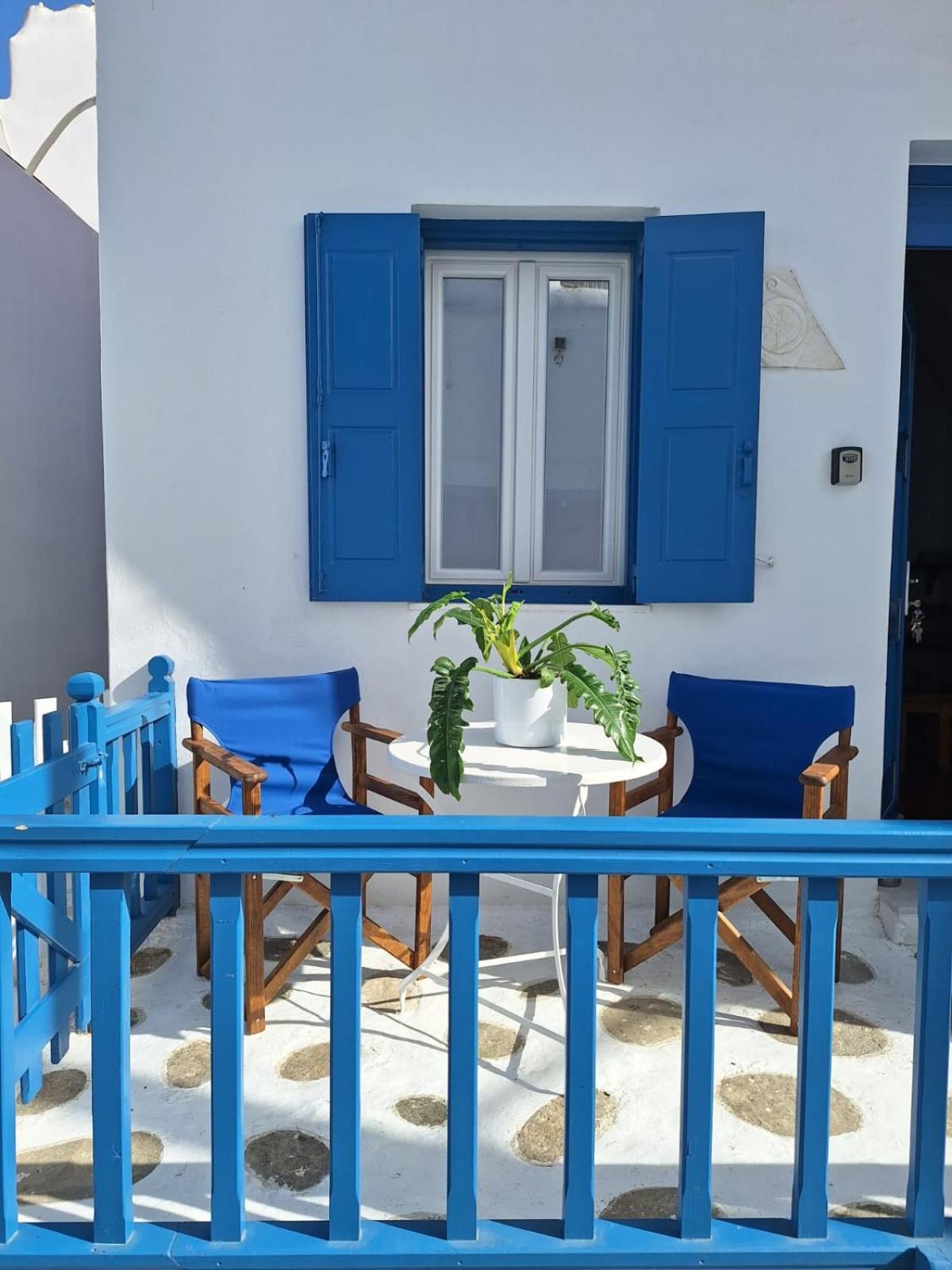 Eleanna's 2* Mykonos Town
