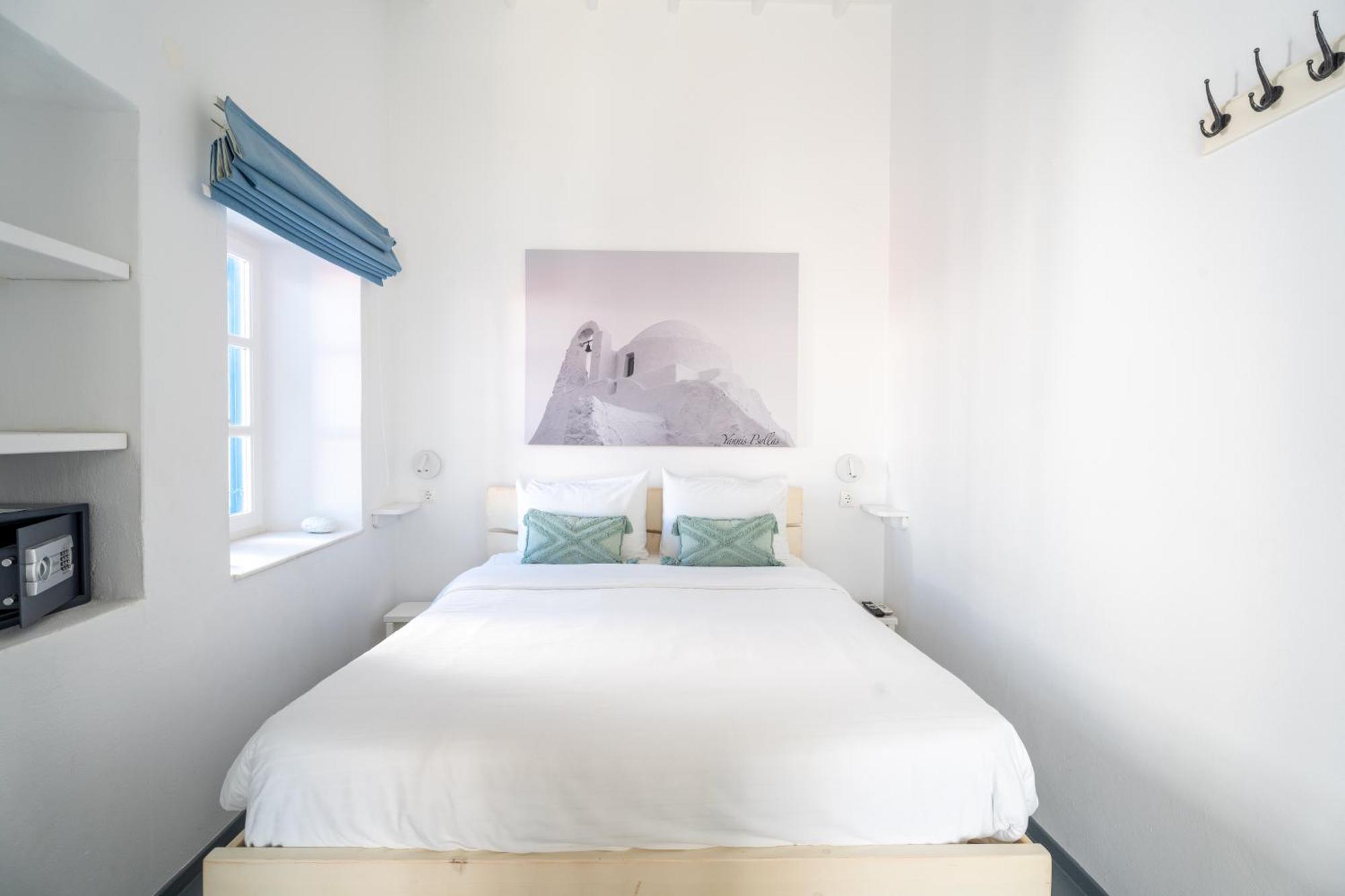 Eleanna's Mykonos