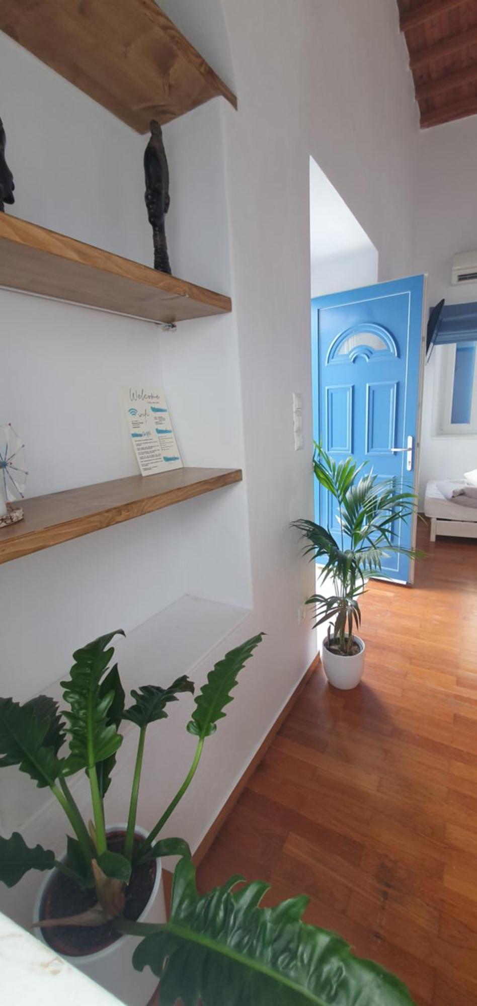 Отель Eleanna's Mykonos Town