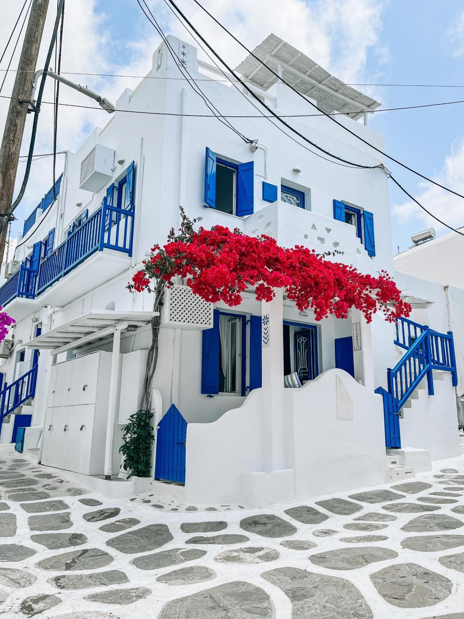Отель Eleanna's Mykonos Town