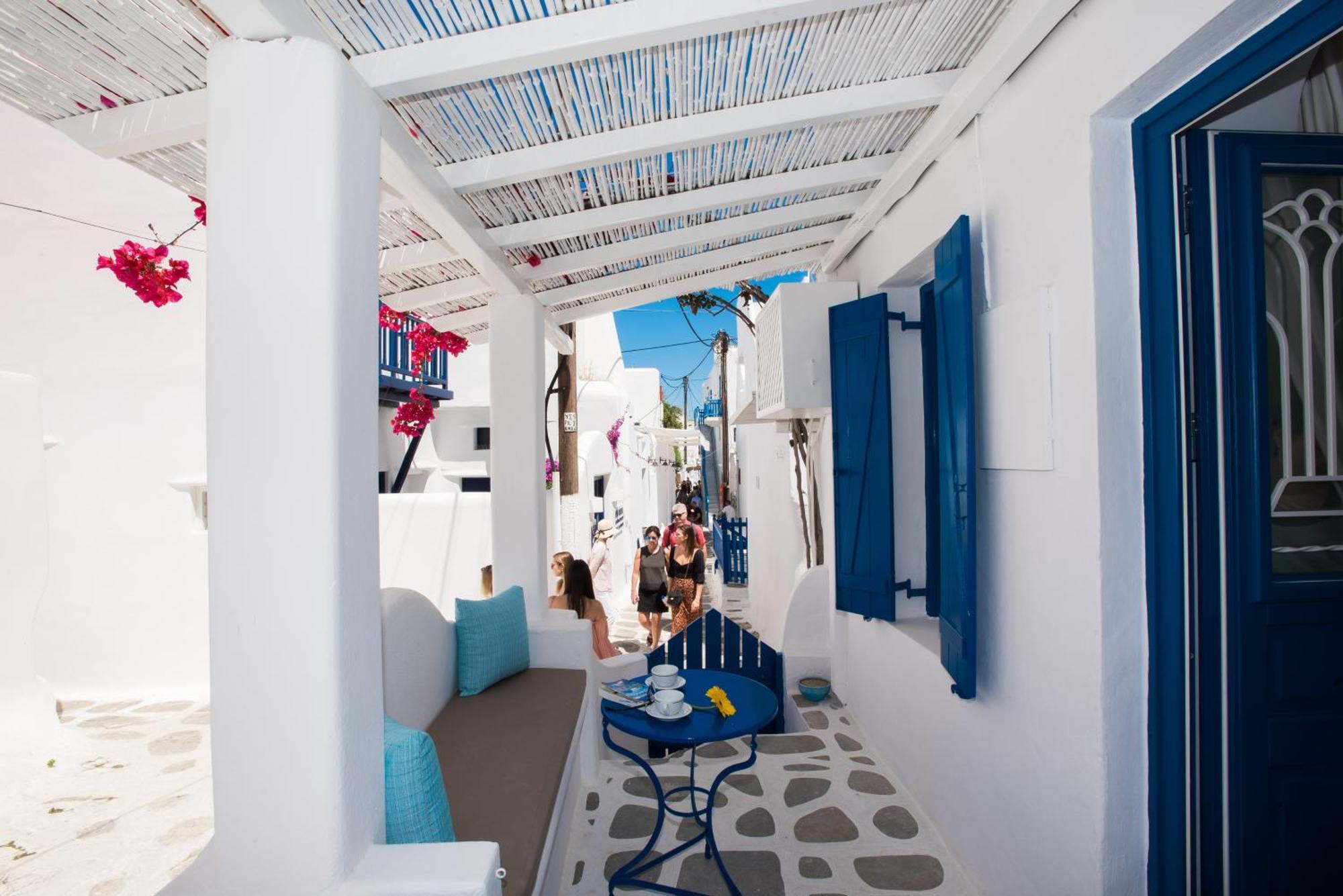 Отель Eleanna's Mykonos Town