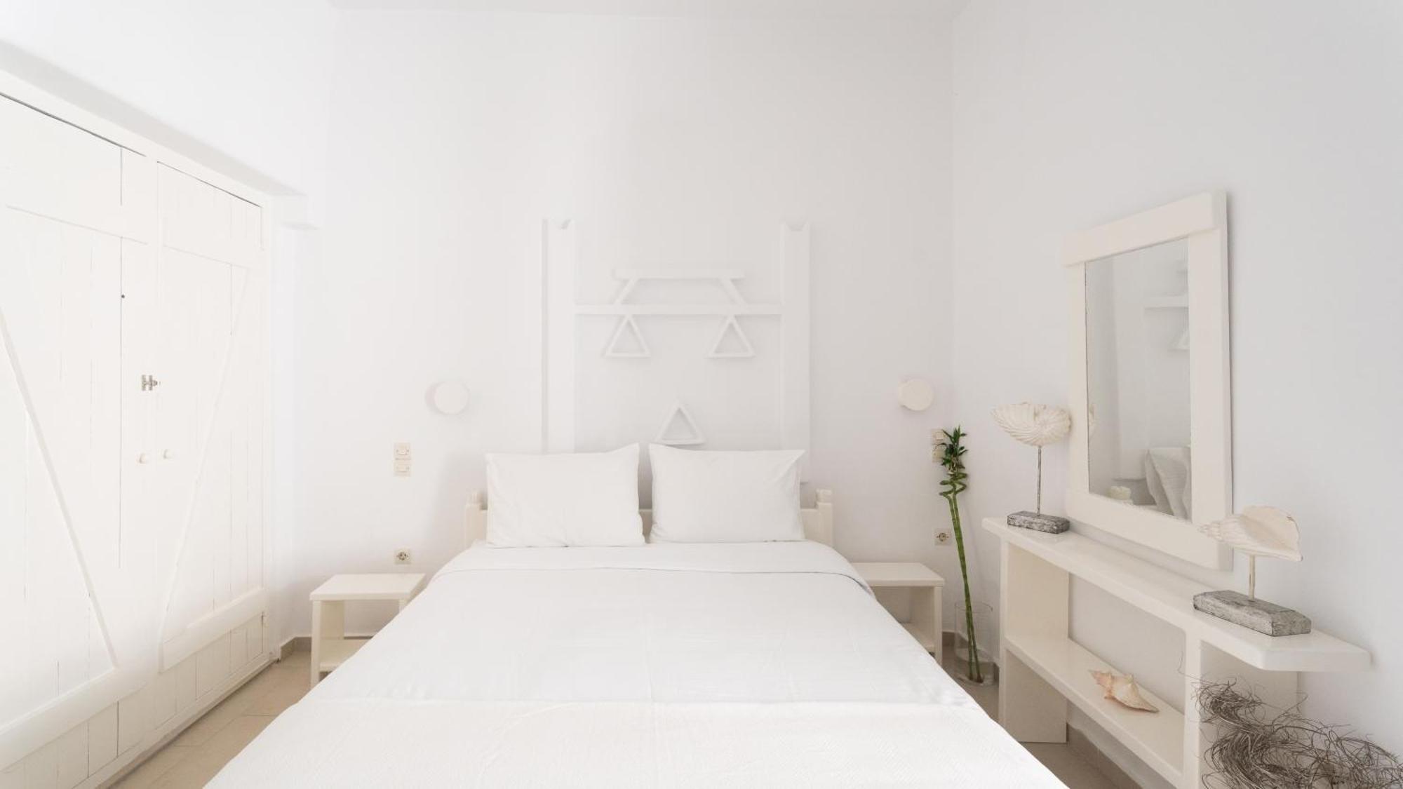 Eleanna's Отель Mykonos Town